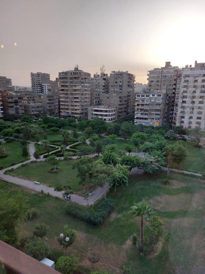 1 Bedroom In The Heart Of , Just 15 Minutes From The Airport